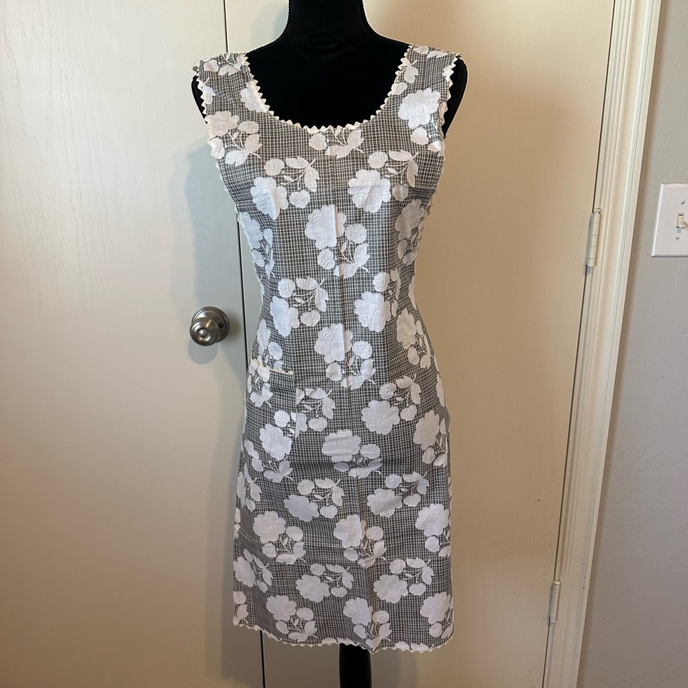 Vintage Gray and White Floral Full Apron with Button Back